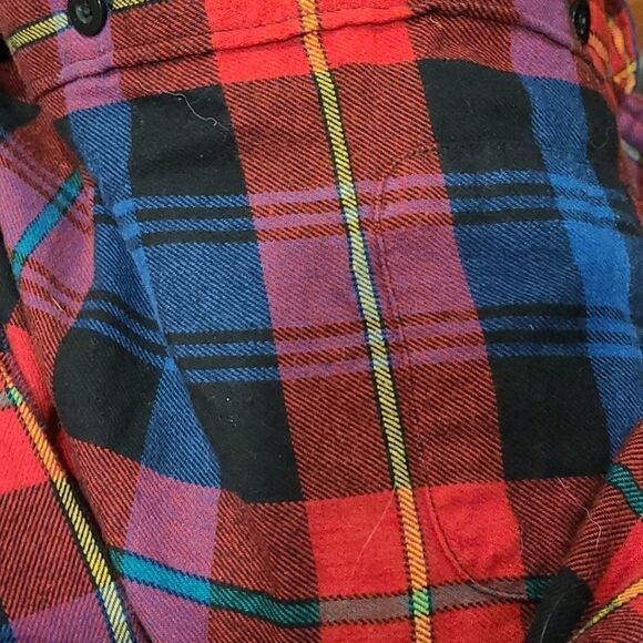 American eagle classic fit womens red and blue flannel size small - Picture 4 of 4